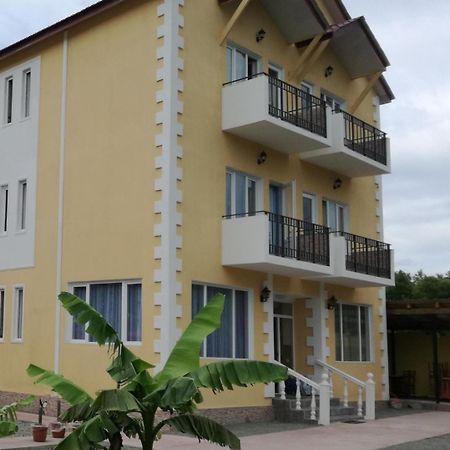 Shekvetili+ Hotell Exteriör bild